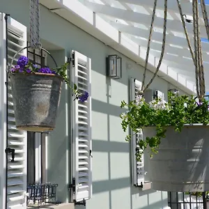Le Col-vert Couette-café